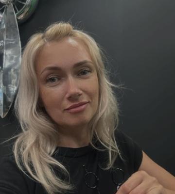 Barber Lady Svitlana